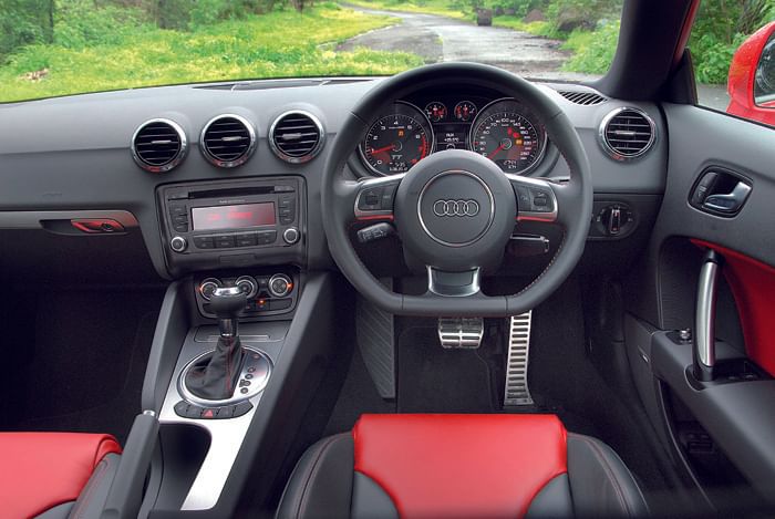 Audi TT 2.0 TFSI review, test drive Audi TT 2.0 TFSI review, test drive